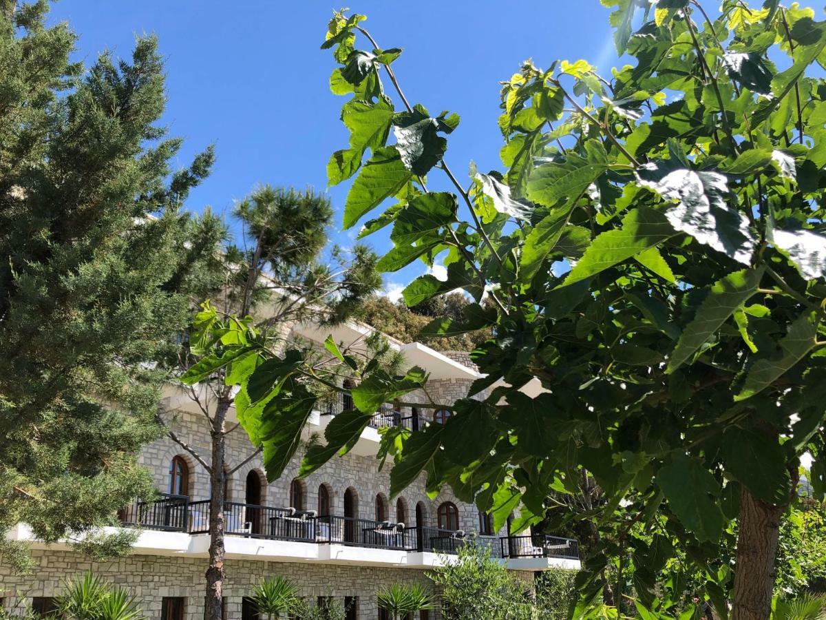 Valta Hotel Qeparo Exterior foto